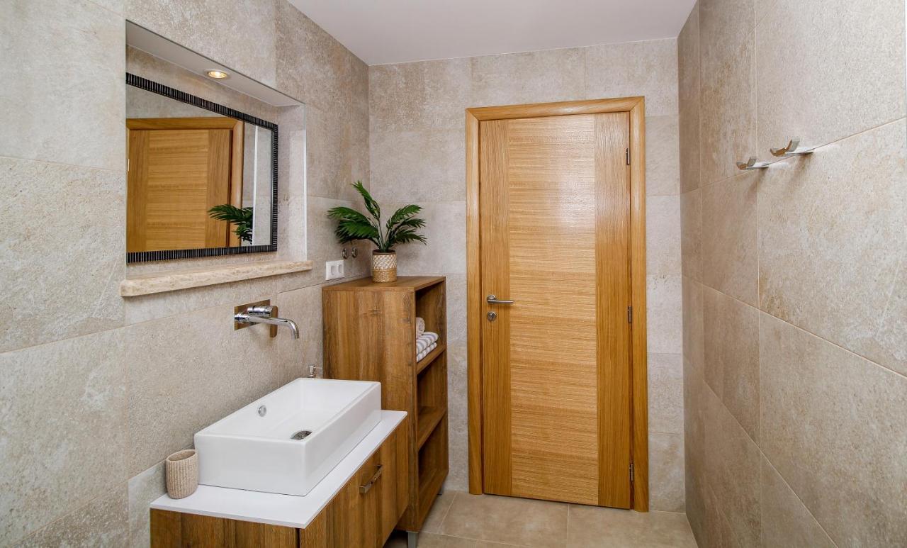 Apartments Balach Пореч Экстерьер фото