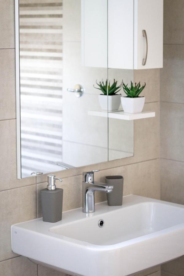 Apartments Balach Пореч Экстерьер фото