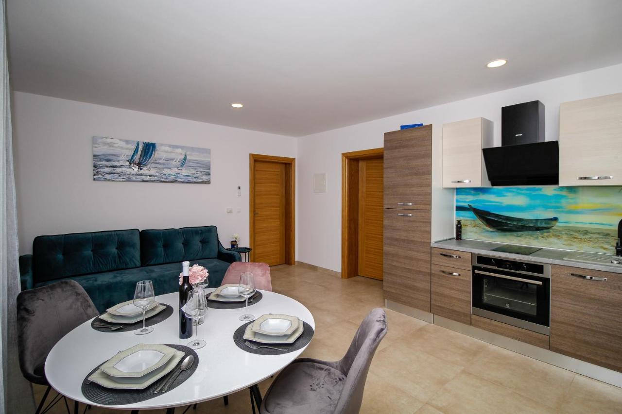 Apartments Balach Пореч Экстерьер фото