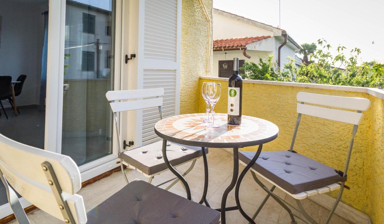 Apartments Balach Пореч Экстерьер фото