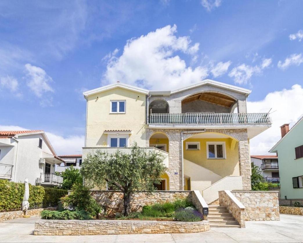 Apartments Balach Пореч Экстерьер фото