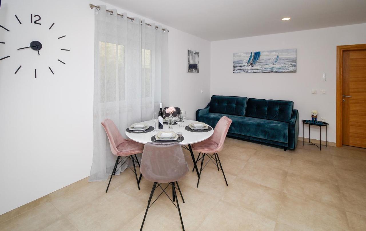 Apartments Balach Пореч Экстерьер фото