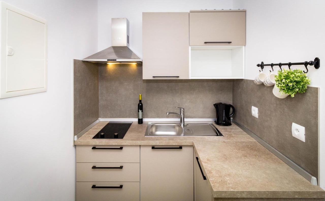 Apartments Balach Пореч Экстерьер фото